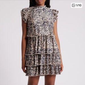 Chlesea 28 Tiered Dress Large Flutter Sleeve Lined